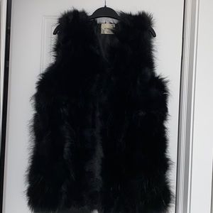 Fur vest